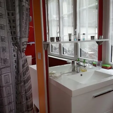 Chez Ghys Apartment *